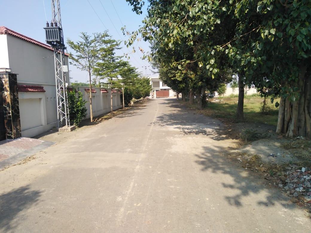 🏡 5 Kanal Farmhouse for Sale – Barki Road, Lahore