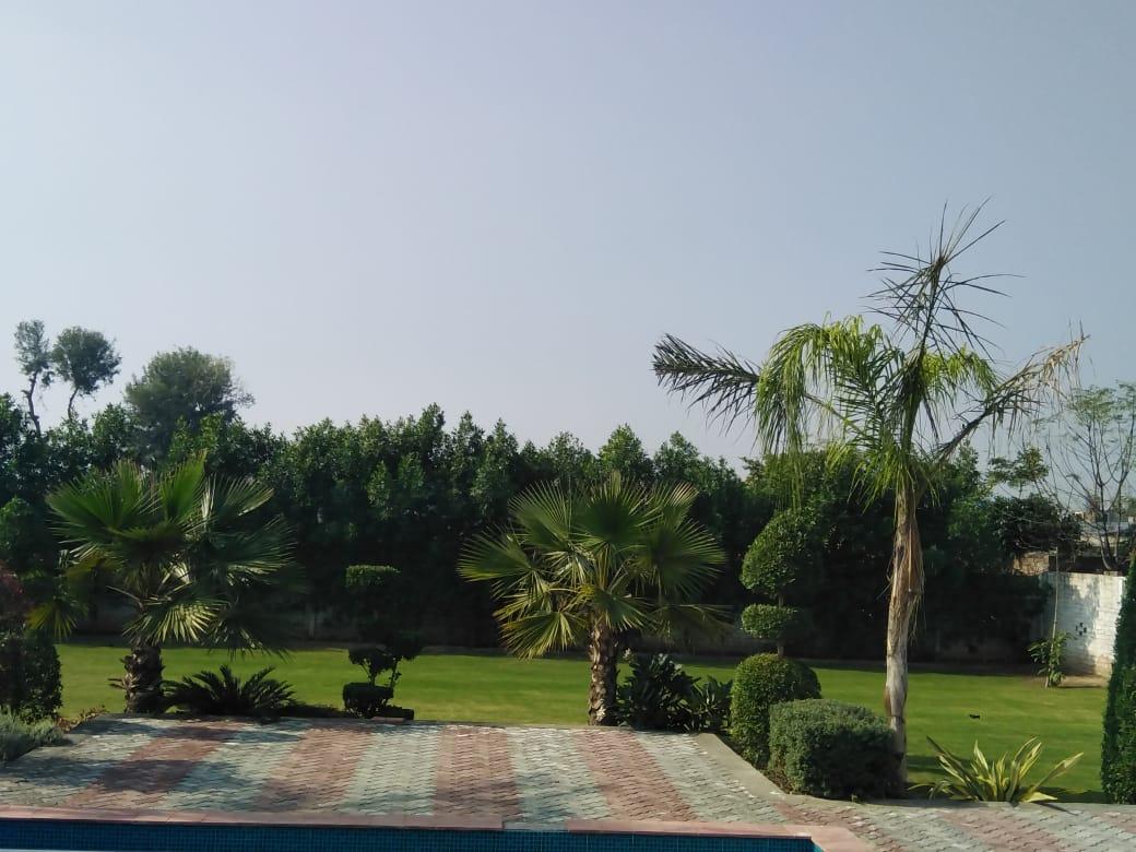 🏡 5 Kanal Farmhouse for Sale – Barki Road, Lahore
