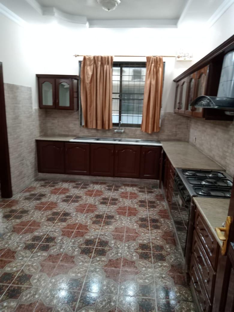 1 Kanal Bungalow for Sale in DHA Lahore PHASE 4