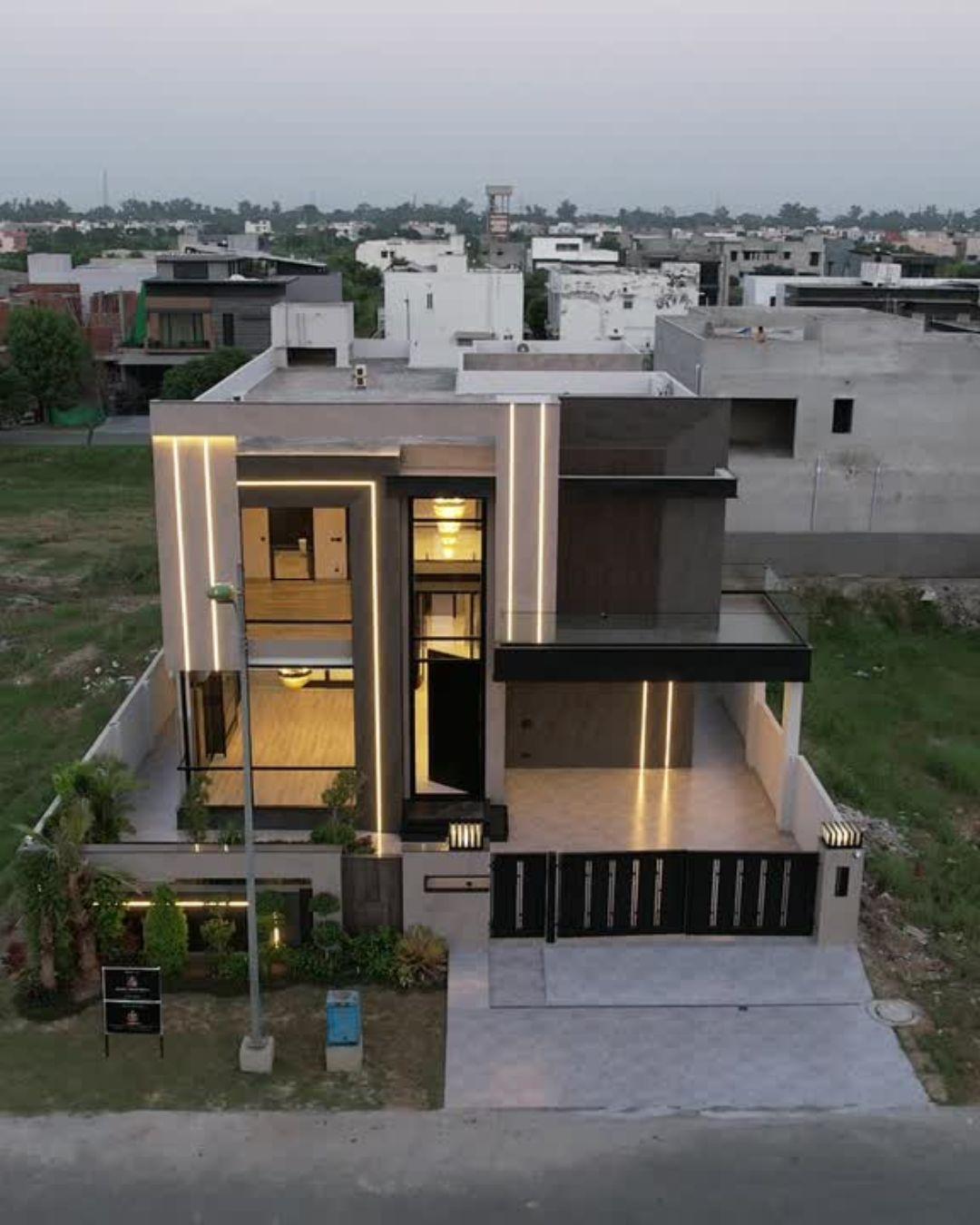NEW 1 KANAL BUNGALOW FOR SALE IN DHA LAHORE PHASE 7