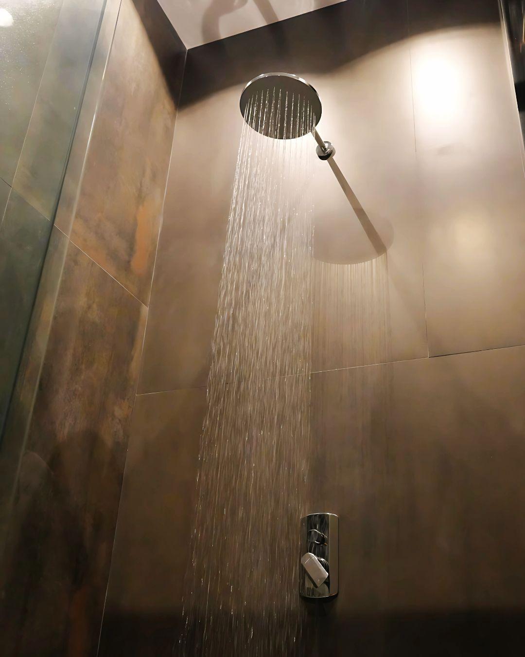 NEW 1 KANAL BUNGALOW FOR SALE IN DHA LAHORE PHASE 7