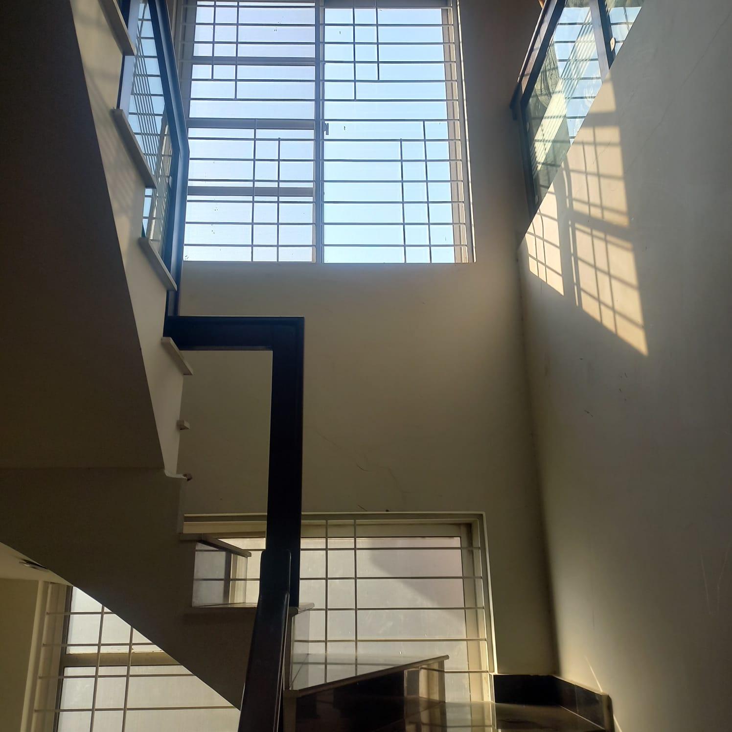 7 MARLA  BUNGALOW FOR SALE IN DHA LAHORE PHASE 6