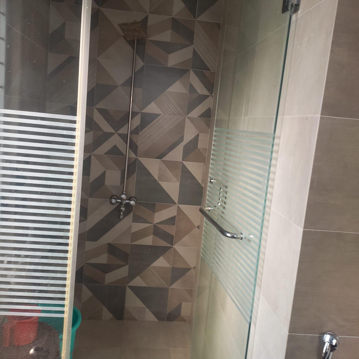 7 MARLA  BUNGALOW FOR SALE IN DHA LAHORE PHASE 6