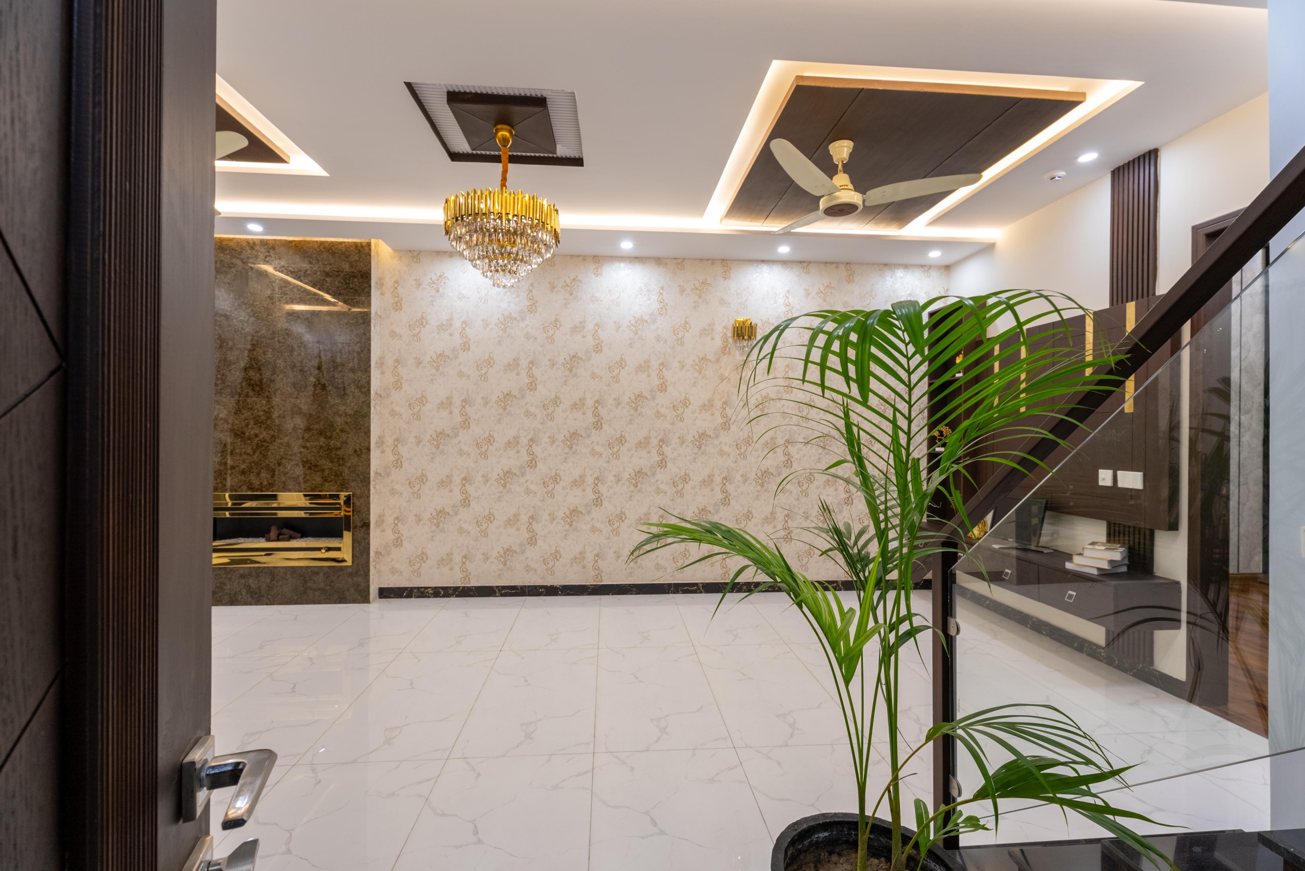 BARND NEW 5 MARLA  HOUSE FOR SALE IN DHA LAHORE PHASE 9 TOWN