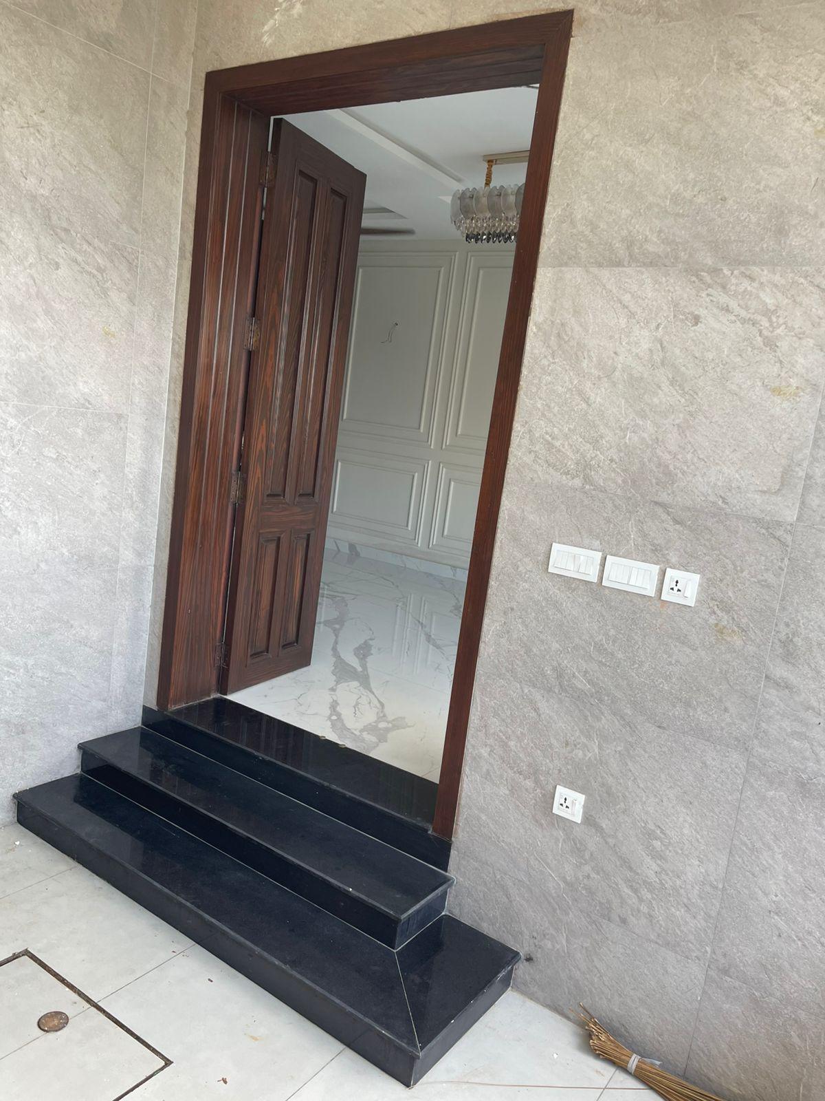5 MARLA  BUNGALOW FOR SALE IN DHA LAHORE PHASE 9 TOWN