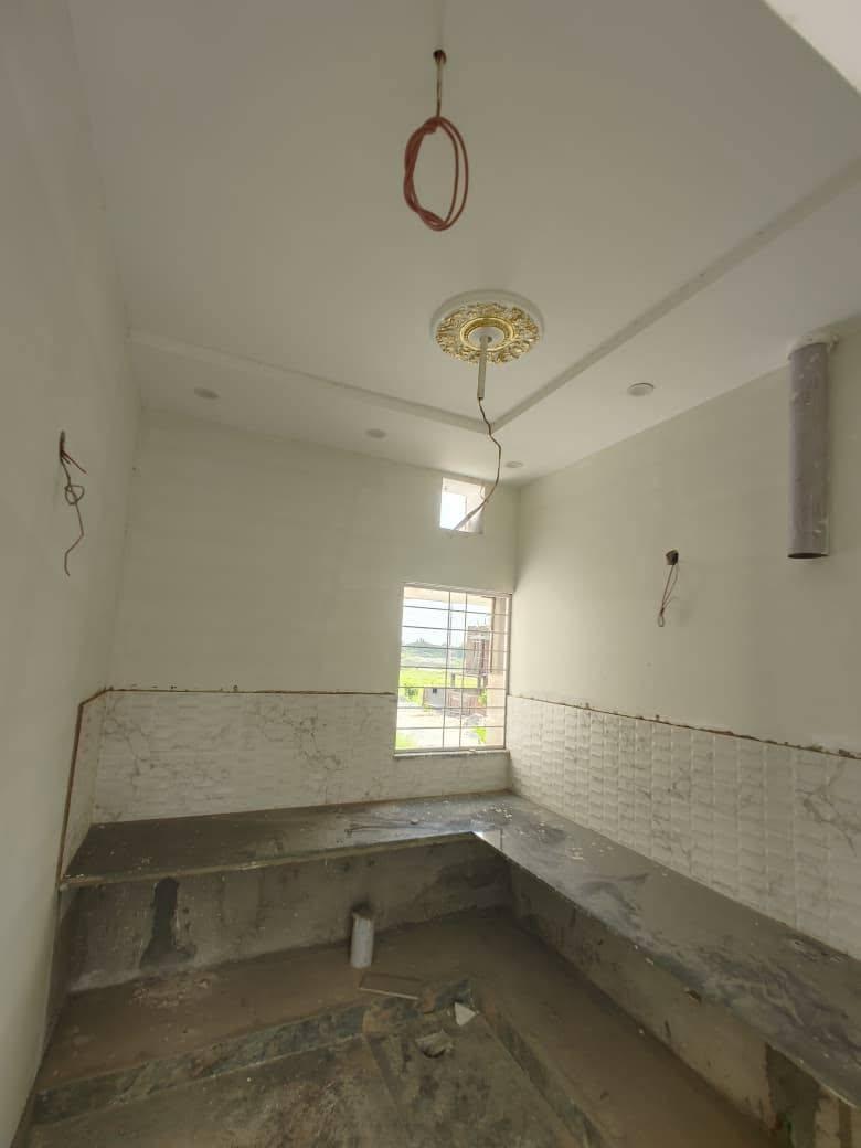 10 marla under construction Bungalow for sale in DHA Lahore Phase 7