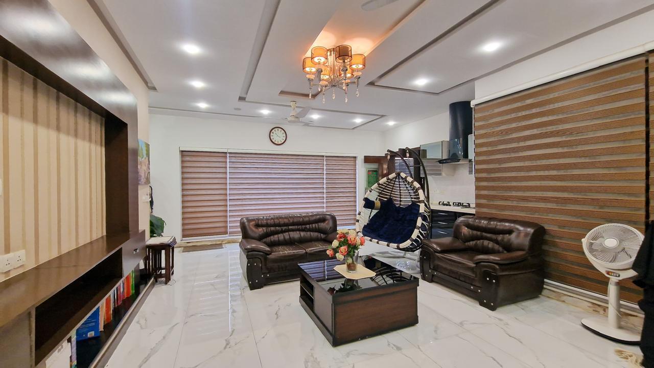 1 Kanal 2 Marla  corner  Bungalow DHA Phase 6