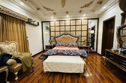 1 kanal Bungalow for Sale in DHA lahore (Air avenue) Phase 8